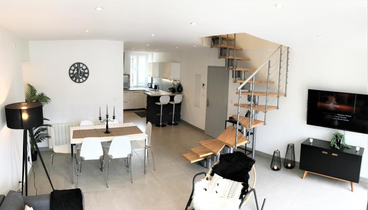 Apartment T4 Christina Contemporain, Vue Lac, Climatise Avec Parking